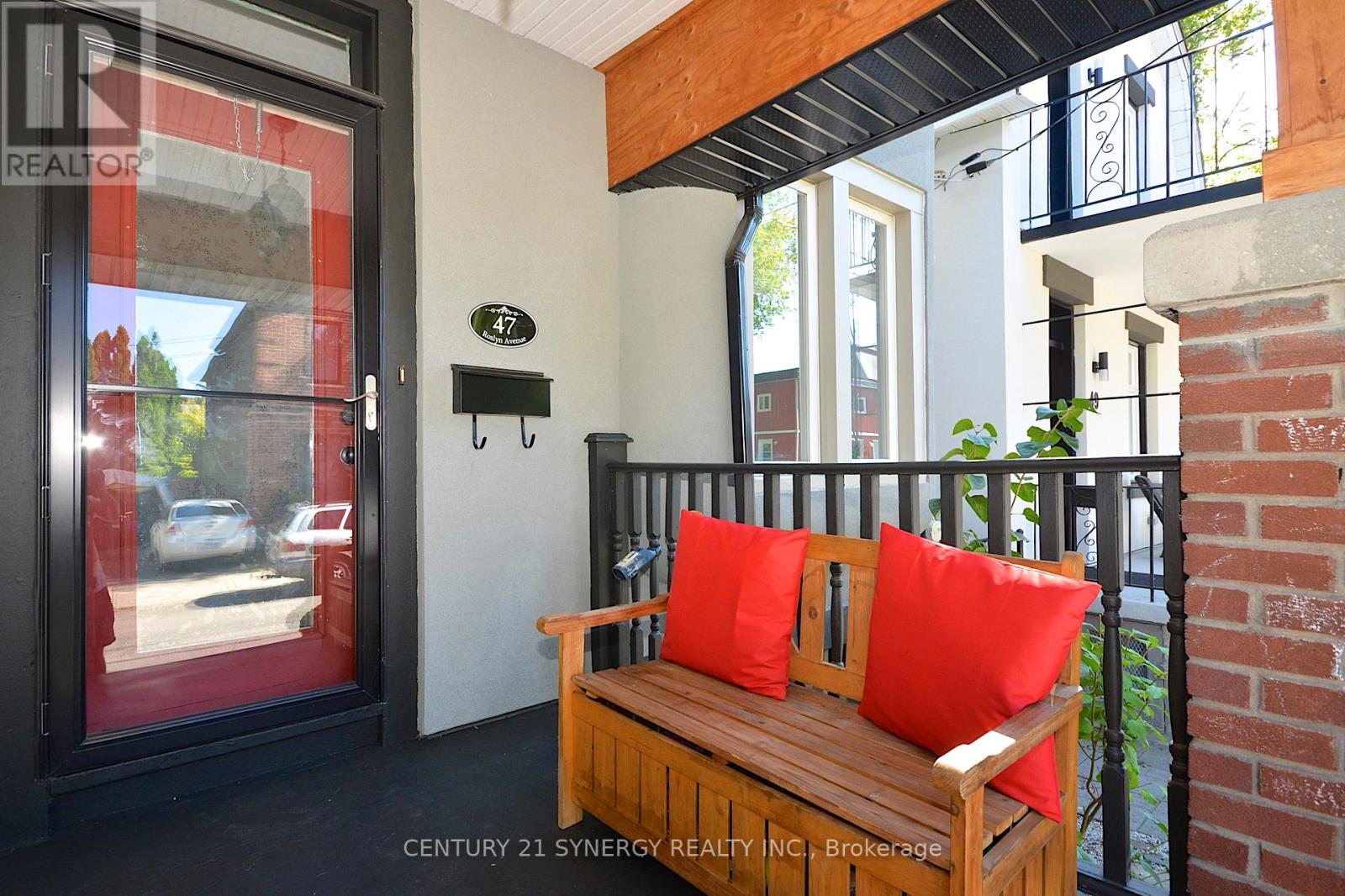 Photo 3 of 47 Roslyn Avenue, Ottawa ON