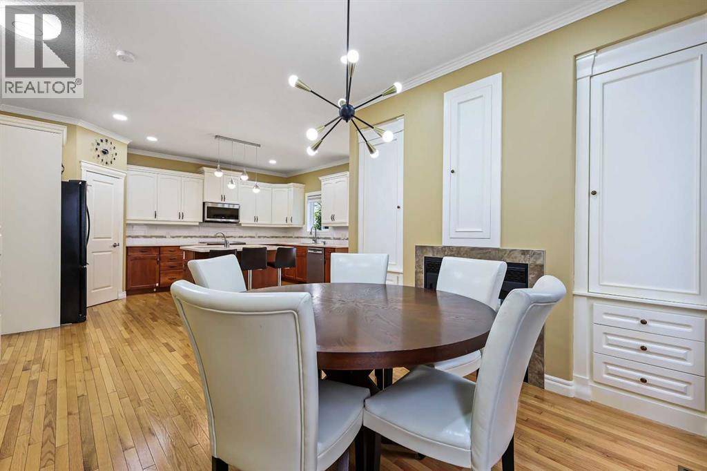 Photo 14 of 8025 Cougar Ridge Avenue Sw, Calgary AB