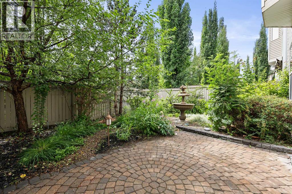 Photo 47 of 8025 Cougar Ridge Avenue Sw, Calgary AB