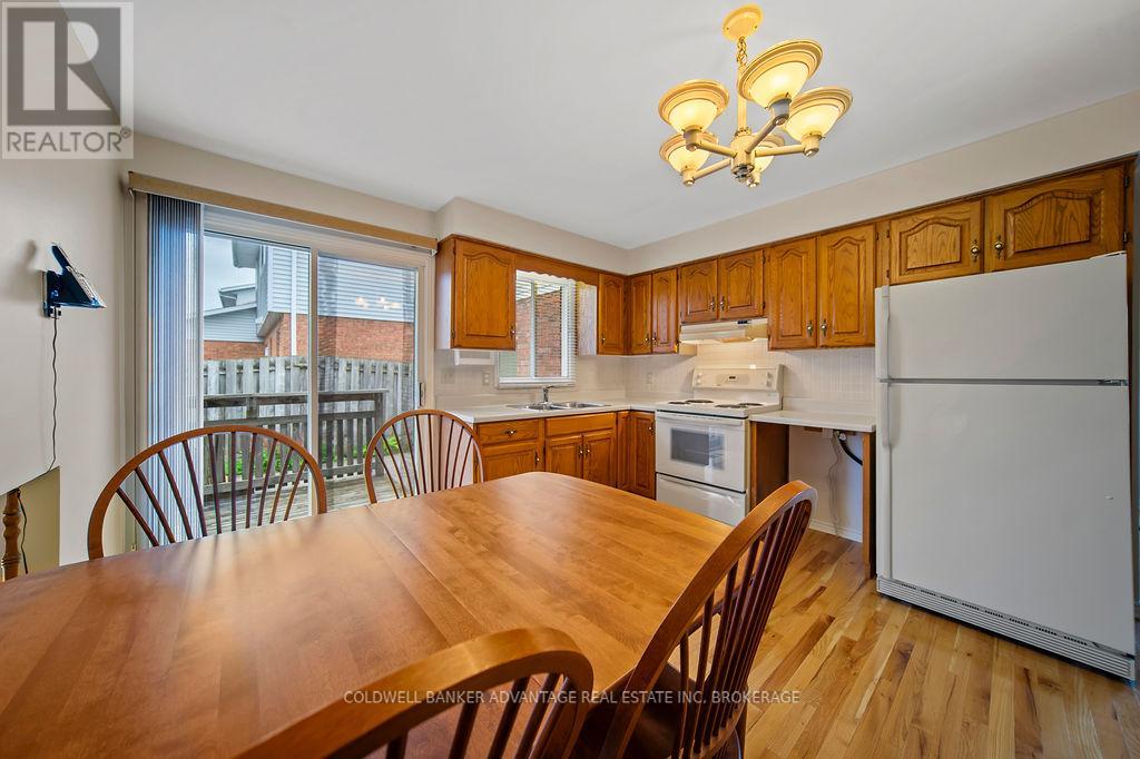 Photo 15 of 7362 Nathan Crescent, Niagara Falls ON