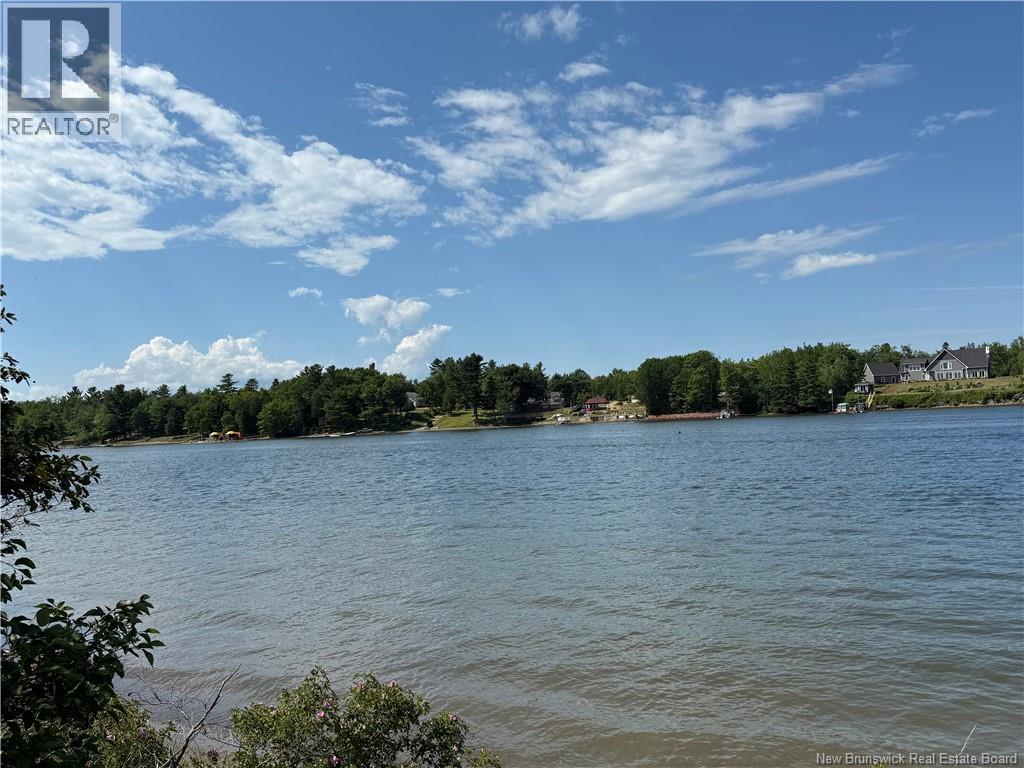 Photo 26 of 92 Allee Monica, Pontlafrance NB