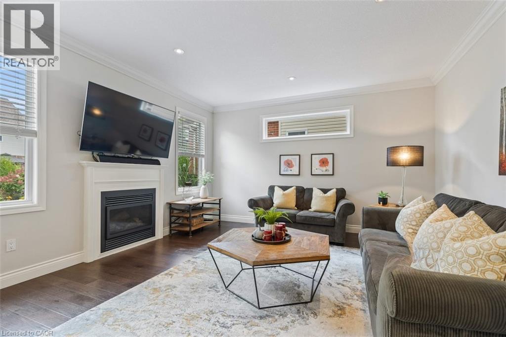Photo 15 of 742 Lucerne Avenue, Waterloo ON