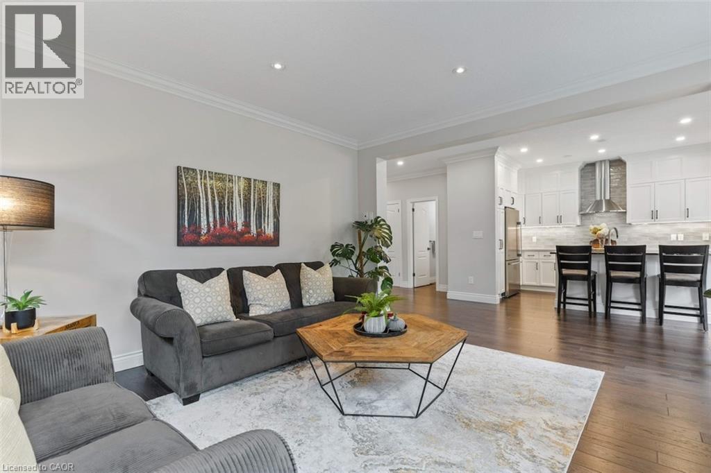 Photo 14 of 742 Lucerne Avenue, Waterloo ON