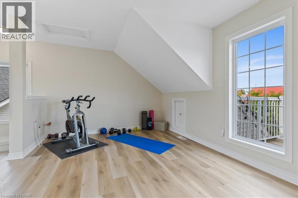 Photo 31 of 742 Lucerne Avenue, Waterloo ON