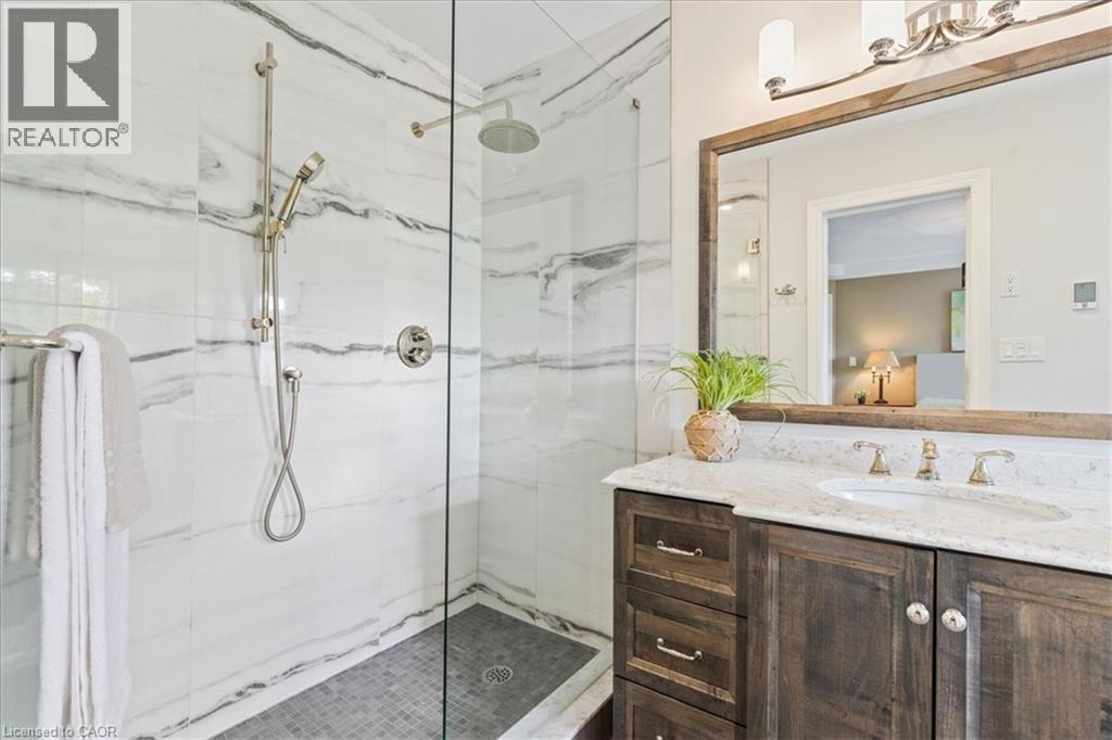 Photo 20 of 742 Lucerne Avenue, Waterloo ON