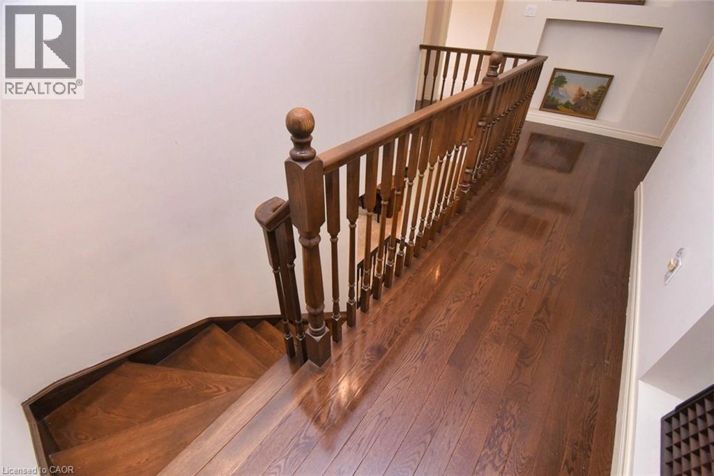 Photo 24 of 321 Braithwaite Avenue, Ancaster ON