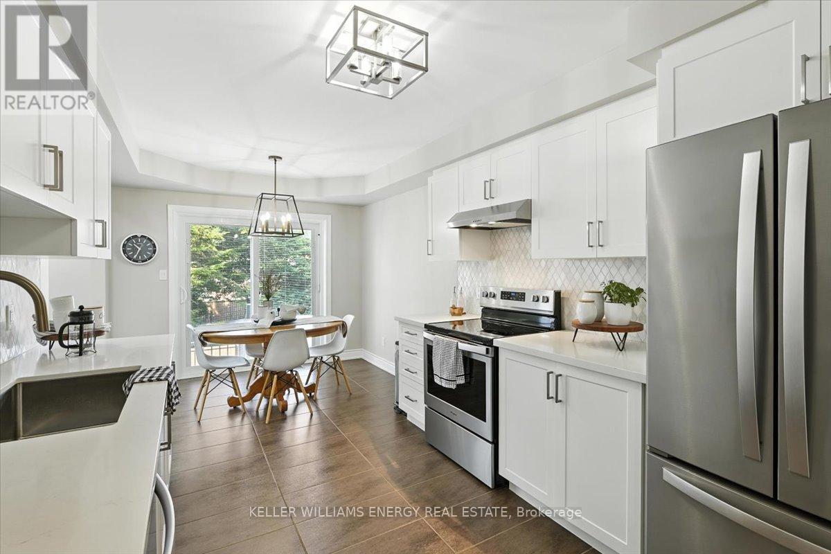 Photo 14 of 1762 Dufferin Street, Whitby ON
