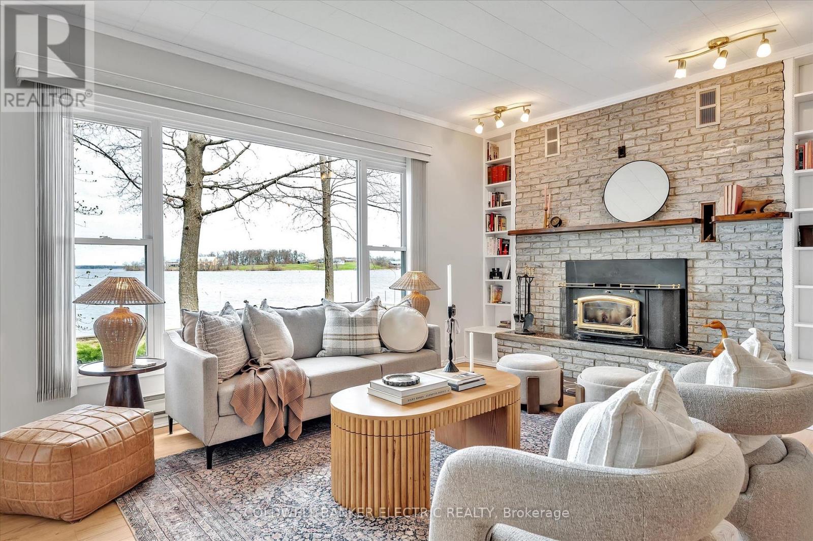 Photo 11 of 318 Fothergill Isle, Selwyn ON