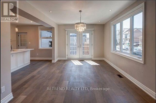 Photo 6 of Upper 892 Palmerston Avenue, Toronto ON