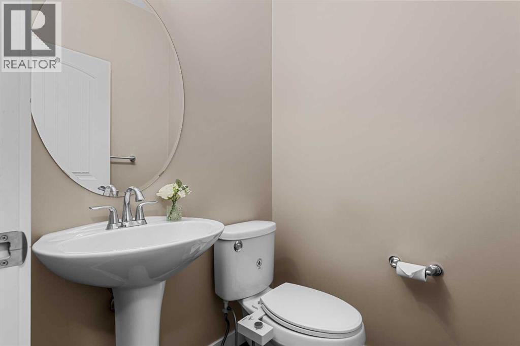 Photo 13 of 240 Copperpond Green Se, Calgary AB