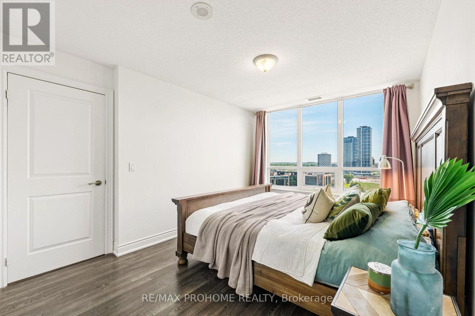 Photo 21 of 1112 33 Clegg Road, Markham ON