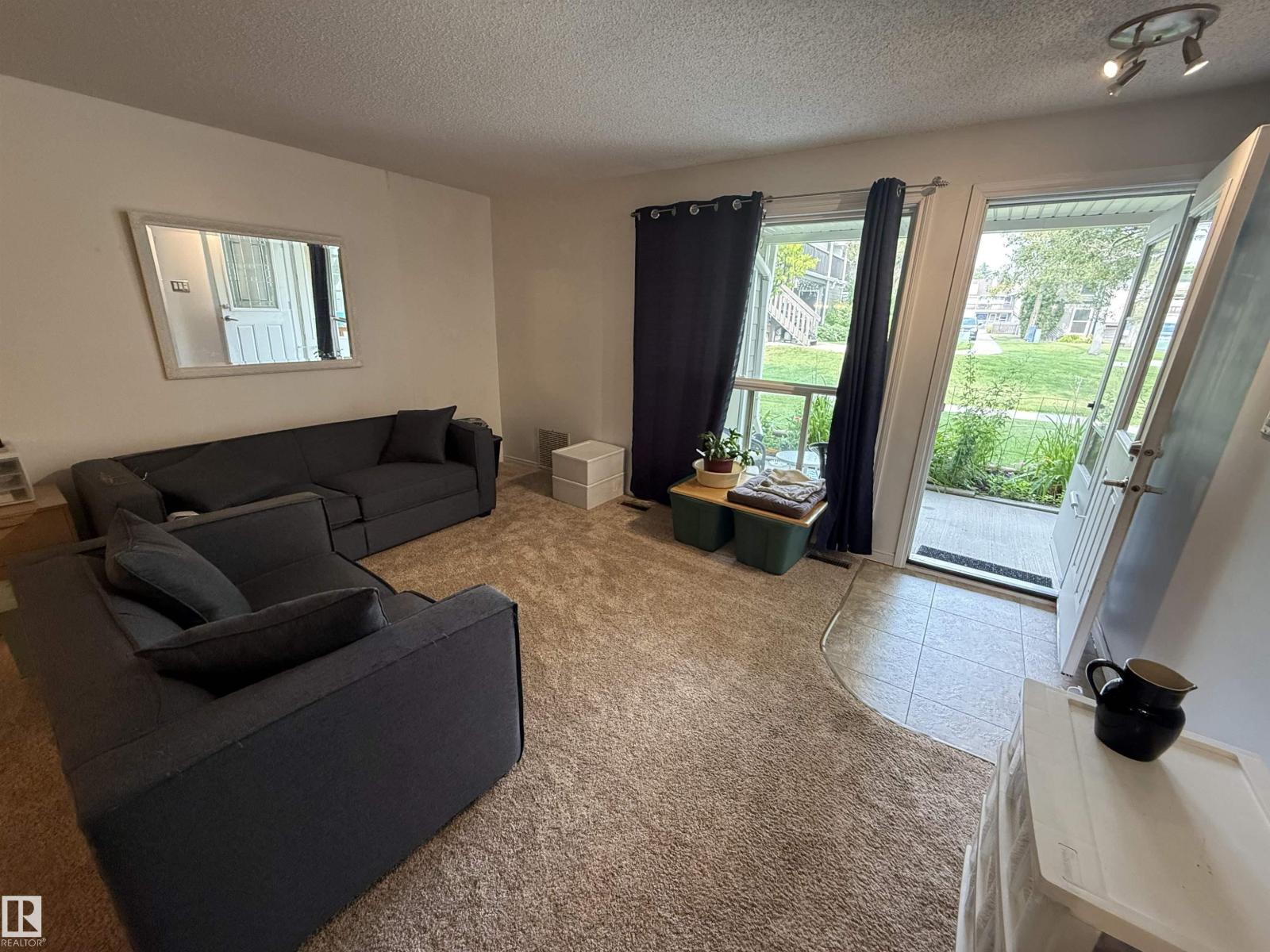Photo 8 of 11154 18 Av Nw, Edmonton AB