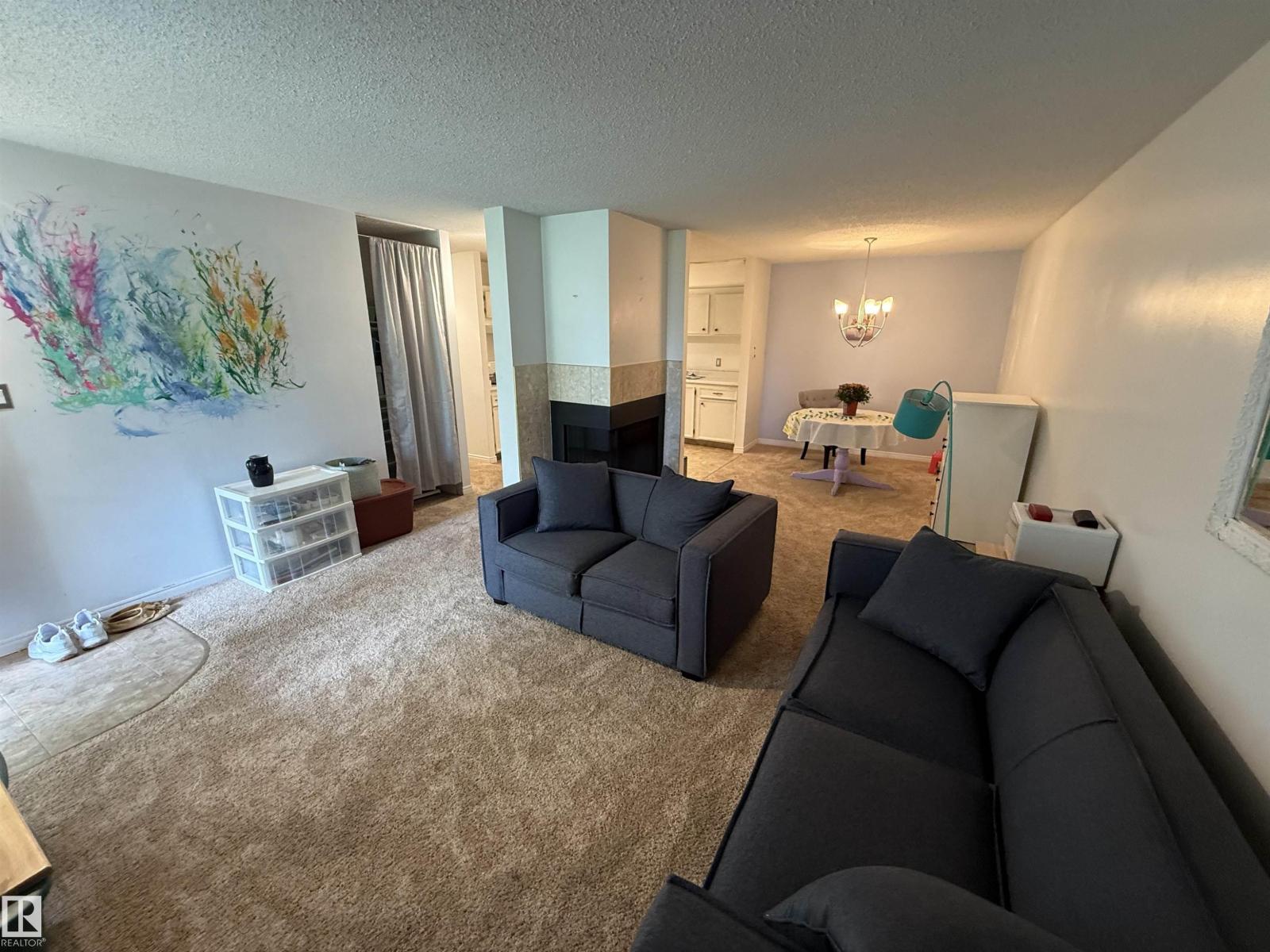 Photo 9 of 11154 18 Av Nw, Edmonton AB