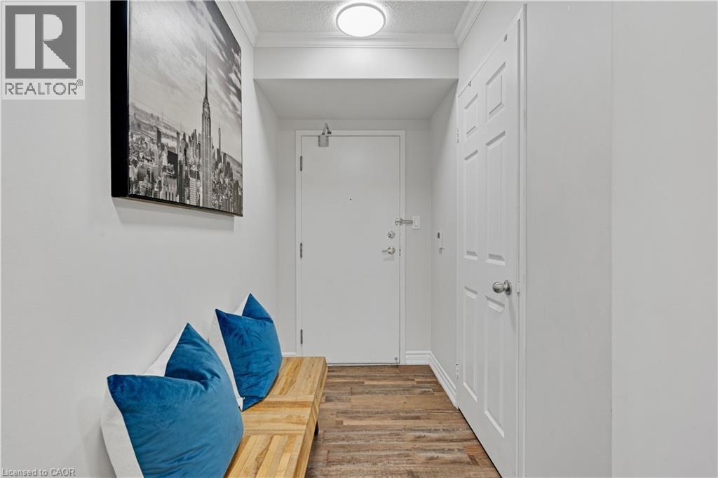 Photo 5 of 3605 Kariya Drive Unit 203, Mississauga ON