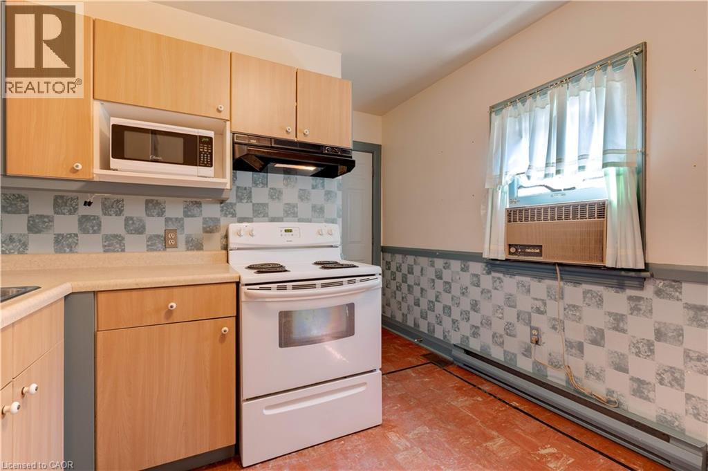 Photo 13 of 257 Broadway Avenue, Hamilton ON