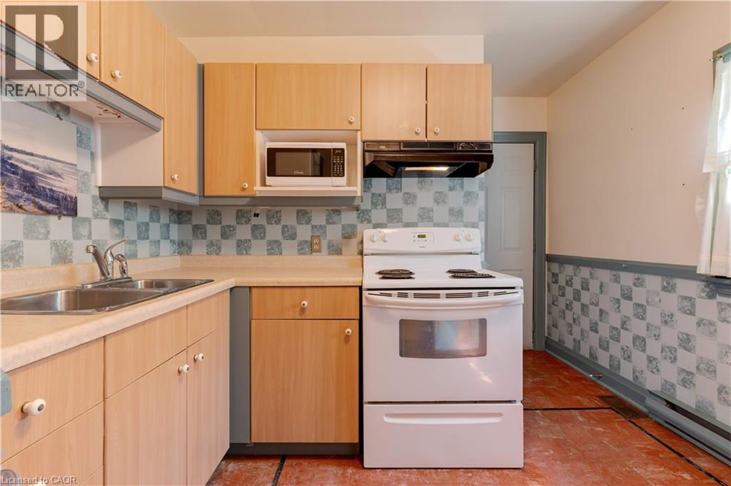 Photo 14 of 257 Broadway Avenue, Hamilton ON