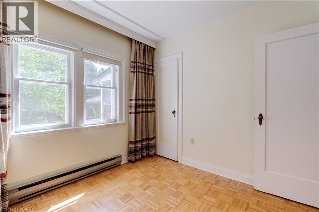 Photo 16 of 257 Broadway Avenue, Hamilton ON
