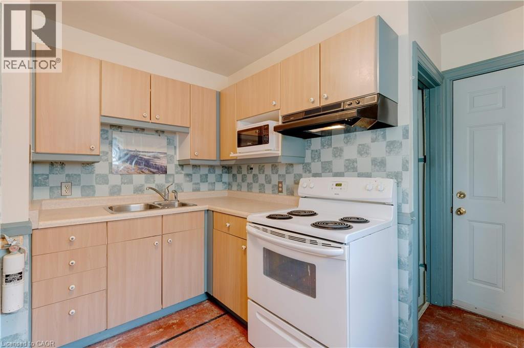 Photo 17 of 257 Broadway Avenue, Hamilton ON
