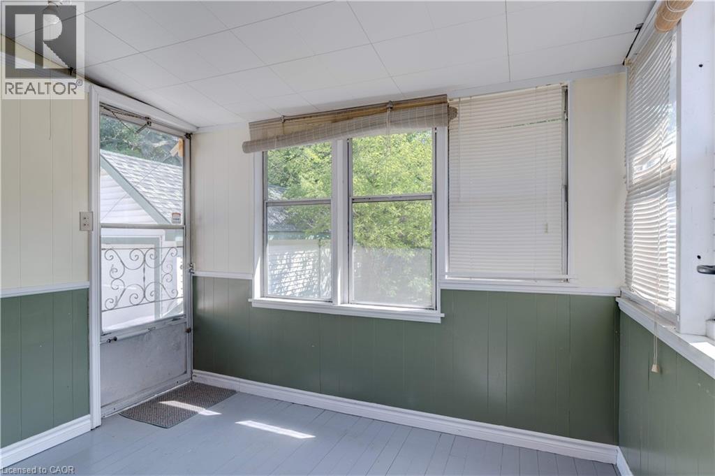 Photo 23 of 257 Broadway Avenue, Hamilton ON