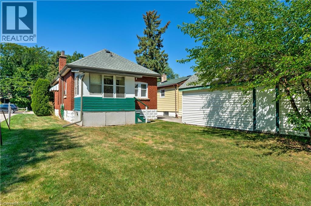 Photo 35 of 257 Broadway Avenue, Hamilton ON