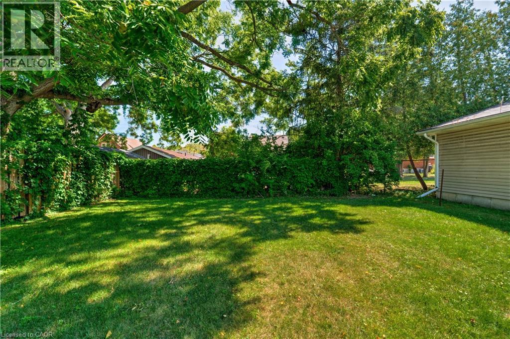 Photo 36 of 257 Broadway Avenue, Hamilton ON
