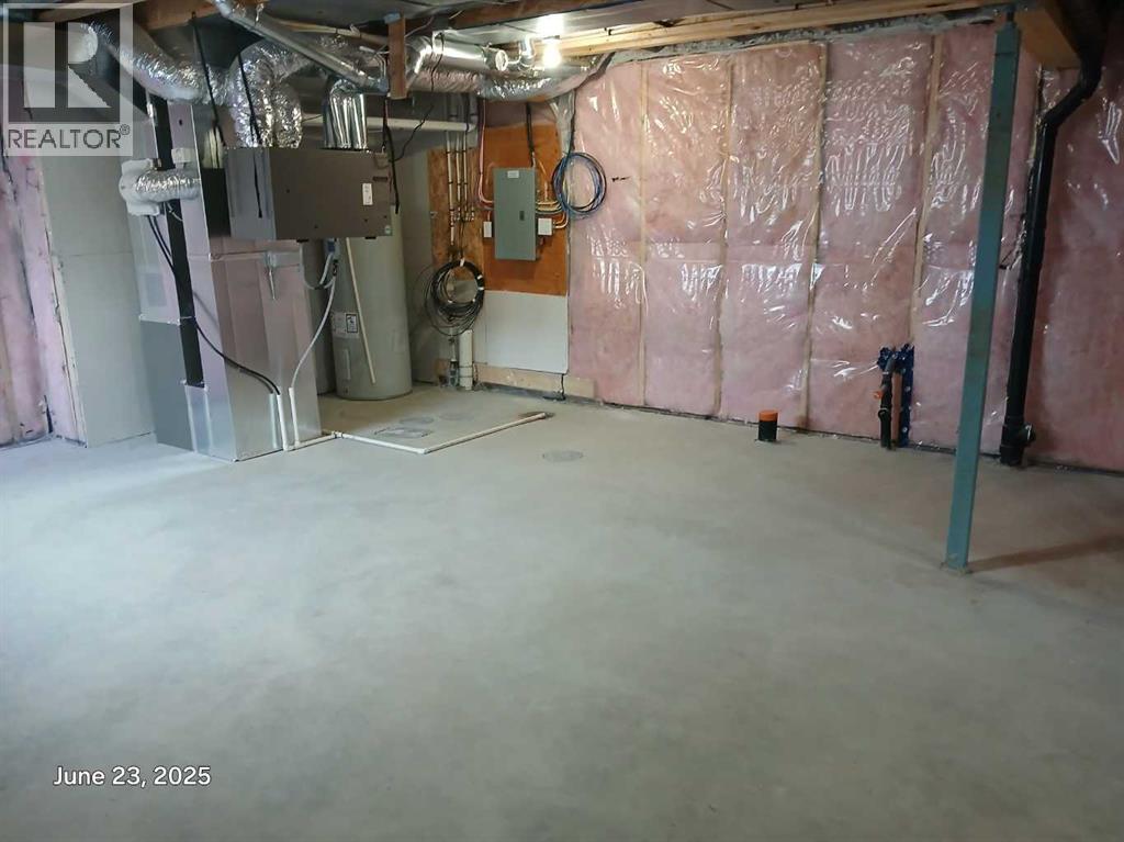 Photo 19 of 392 Heartland Way, Cochrane AB