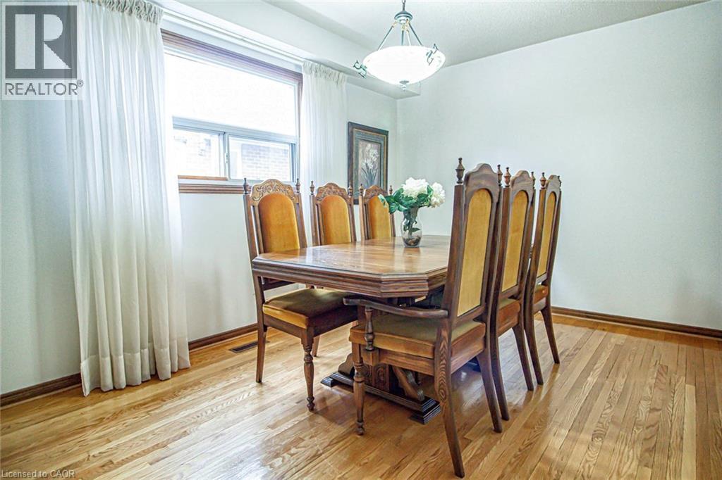 Photo 8 of 3070 Nawbrook Road, Mississauga ON