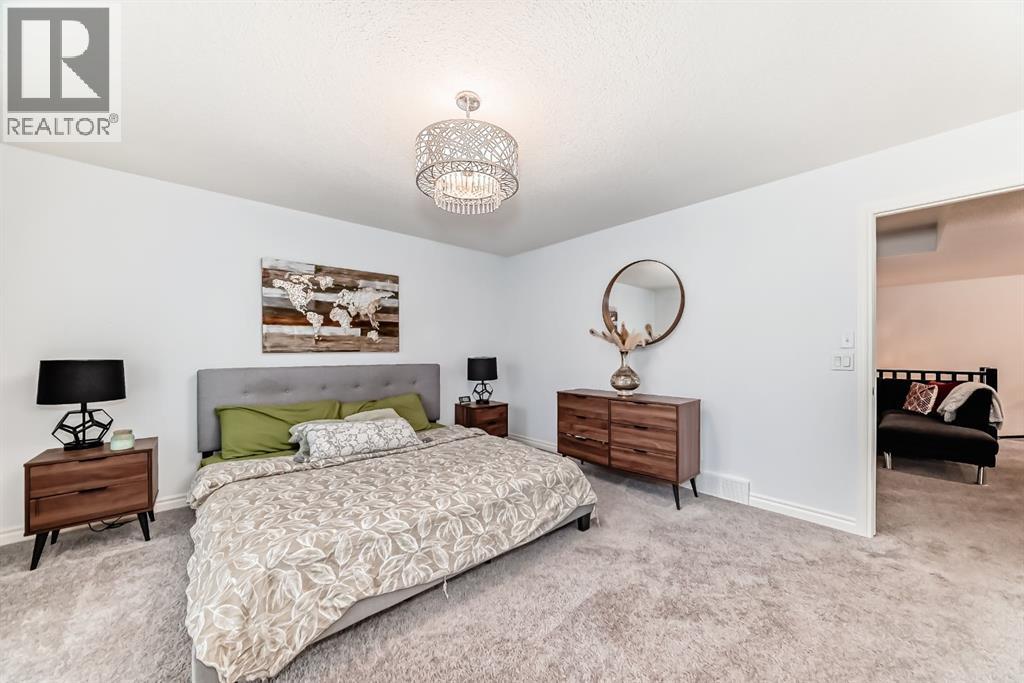 Photo 22 of 94 Evansfield Rise Nw, Calgary AB