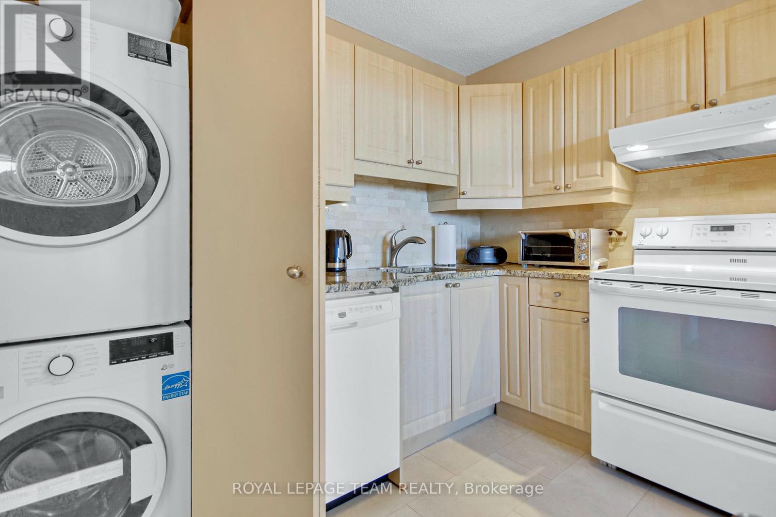 Photo 11 of 1808 1285 Cahill Drive, Ottawa ON