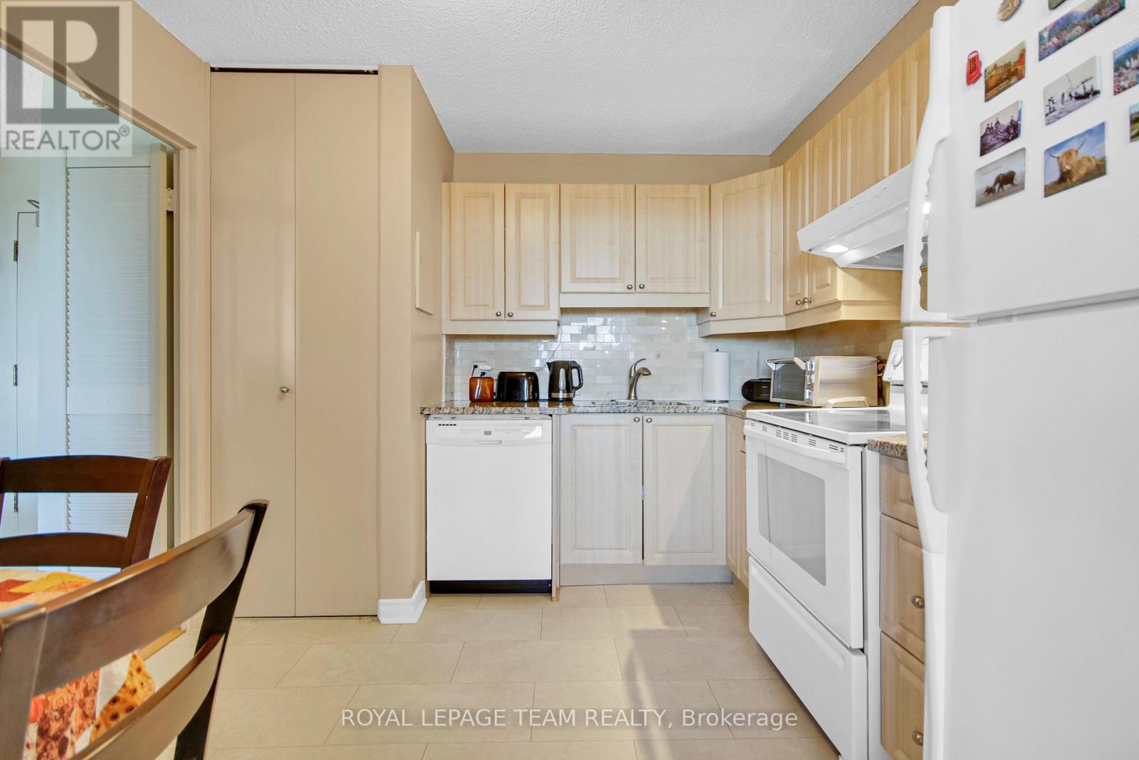 Photo 14 of 1808 1285 Cahill Drive, Ottawa ON