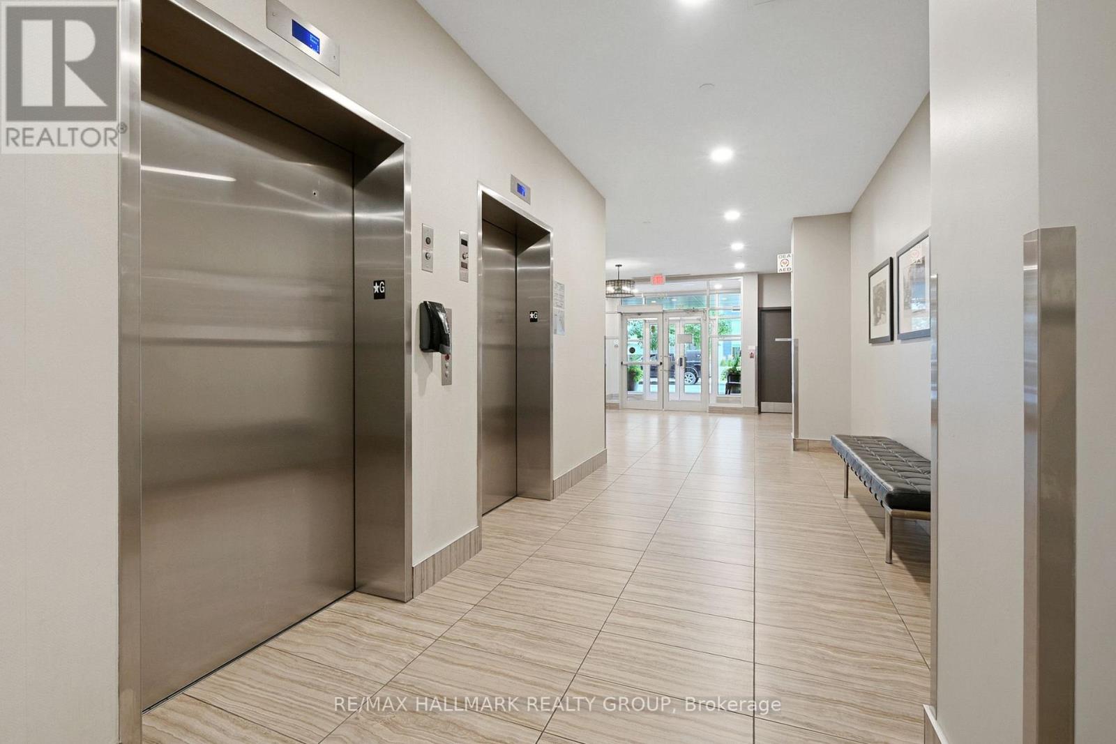 Photo 21 of 706 100 Champagne Avenue S, Ottawa ON