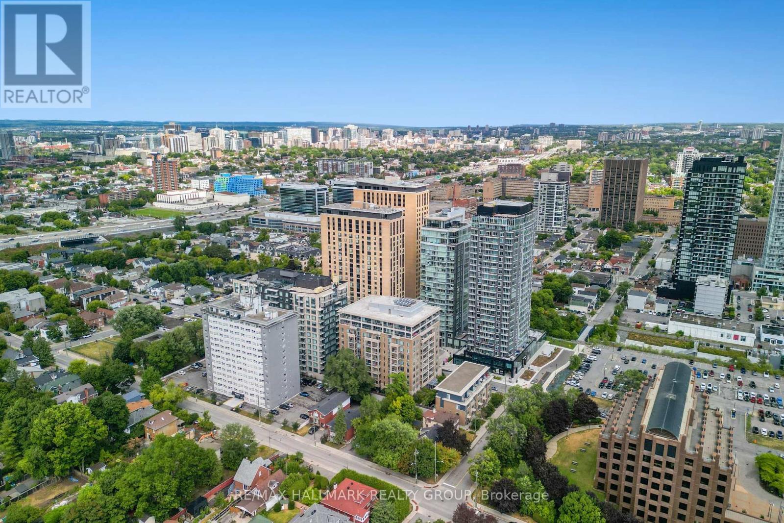 Photo 24 of 706 100 Champagne Avenue S, Ottawa ON