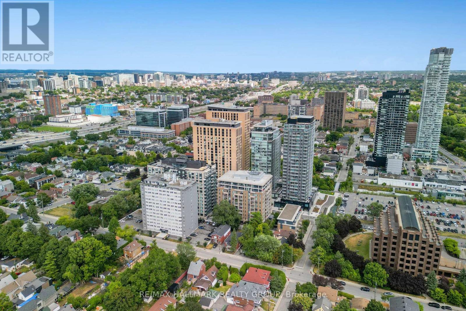 Photo 25 of 706 100 Champagne Avenue S, Ottawa ON