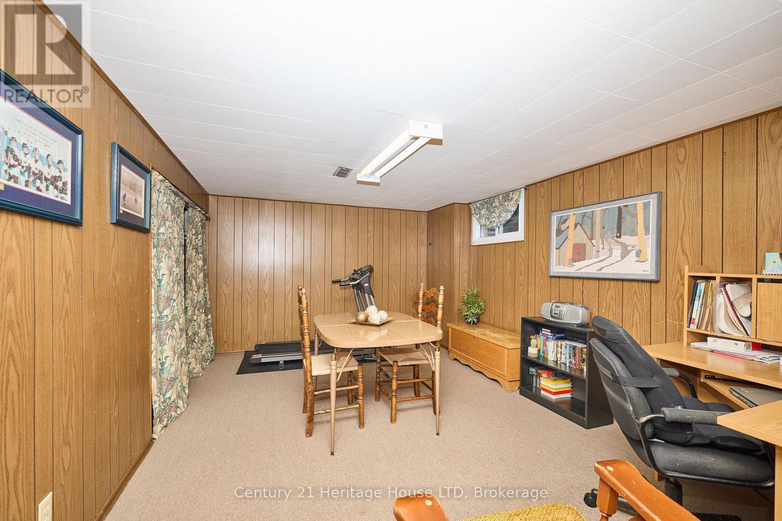 Photo 19 of 4668 Pinedale Drive, Niagara Falls ON