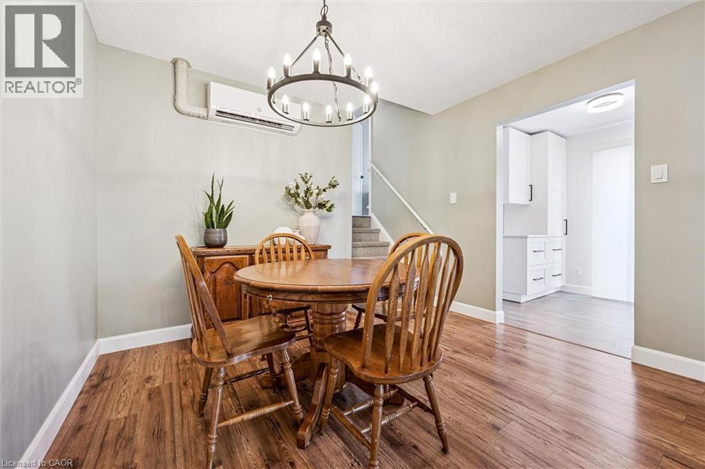 Photo 11 of 427 B Dayna Crescent Crescent, Waterloo ON