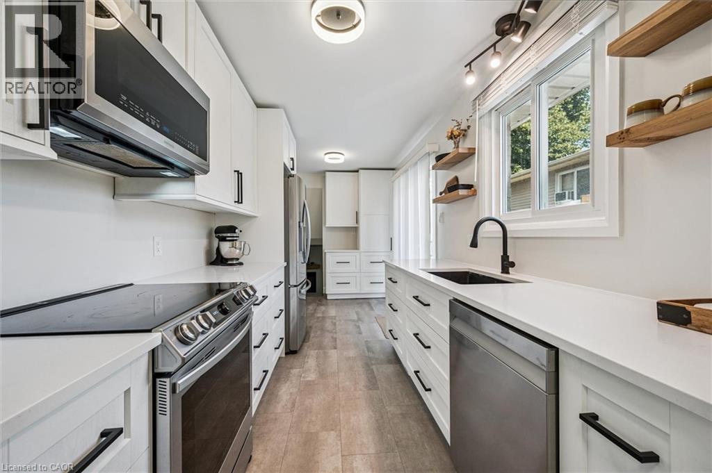 Photo 13 of 427 B Dayna Crescent Crescent, Waterloo ON