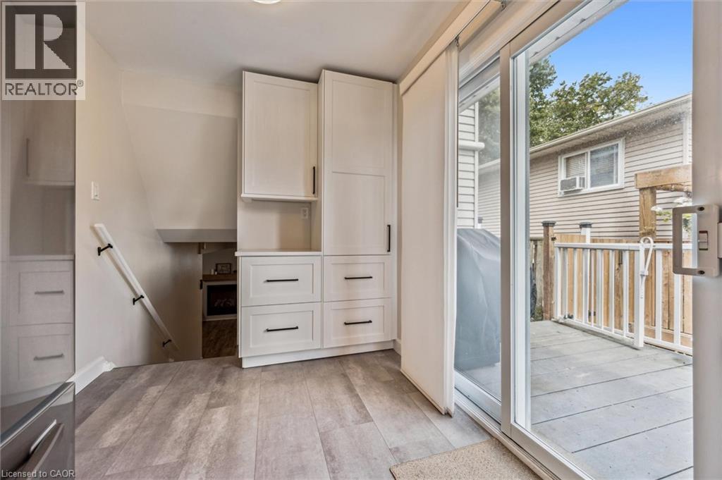 Photo 16 of 427 B Dayna Crescent Crescent, Waterloo ON