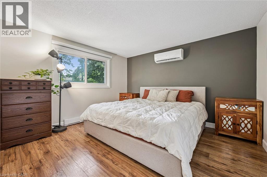 Photo 23 of 427 B Dayna Crescent Crescent, Waterloo ON