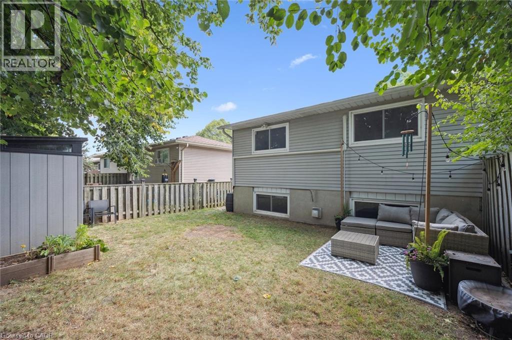 Photo 39 of 427 B Dayna Crescent Crescent, Waterloo ON