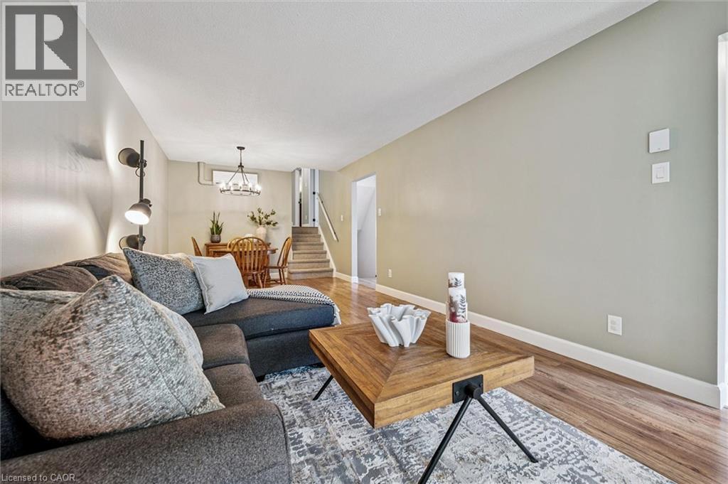 Photo 7 of 427 B Dayna Crescent Crescent, Waterloo ON