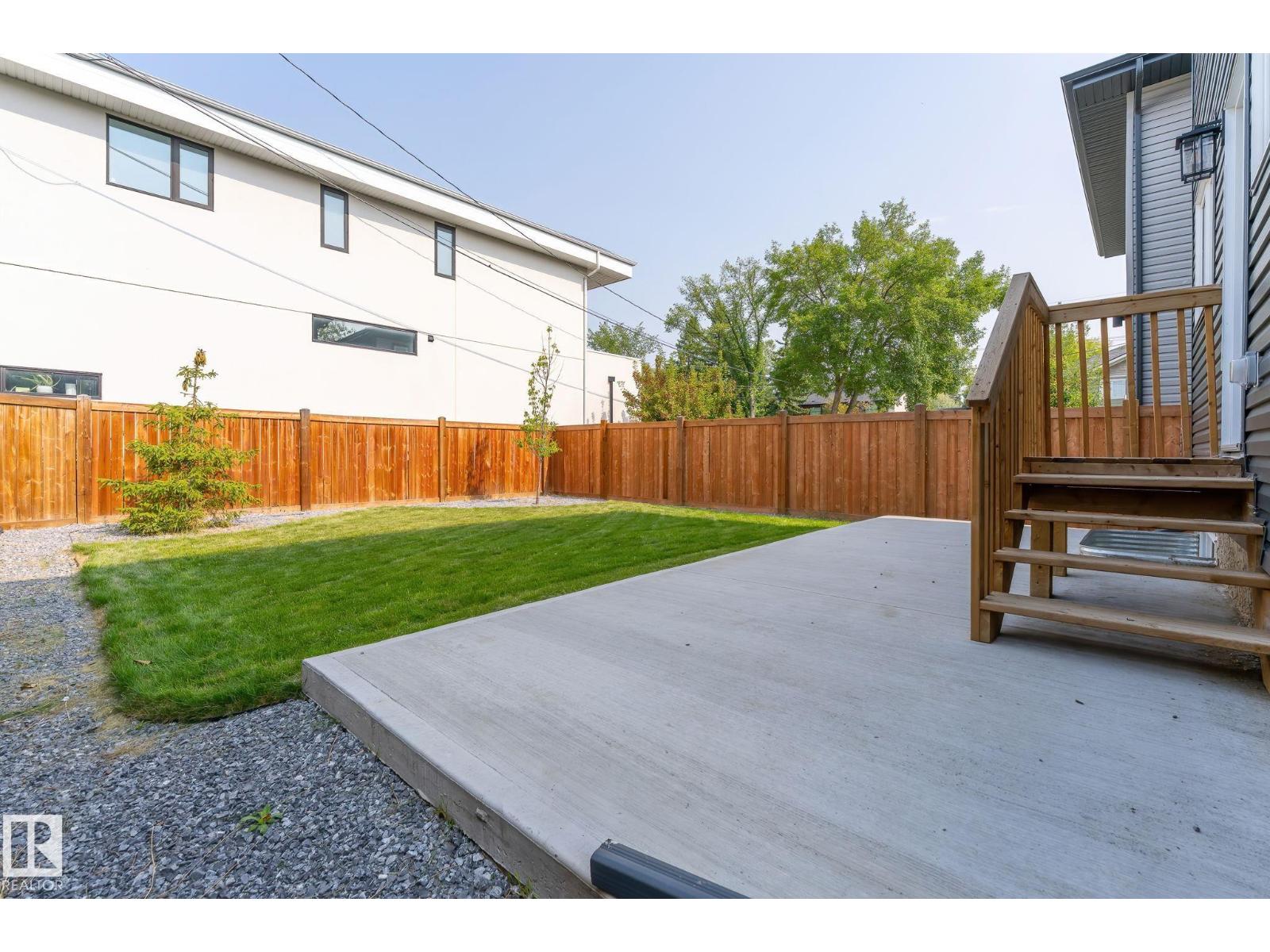 Photo 73 of 10906 54 Av Nw, Edmonton AB