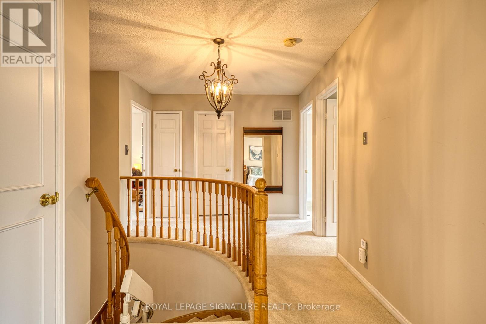 Photo 18 of 6593 Eastridge Road, Mississauga ON