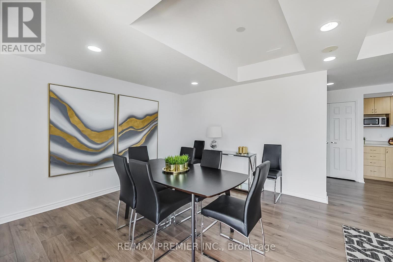 Photo 24 of 1102 15 Maplewood Avenue, Toronto ON