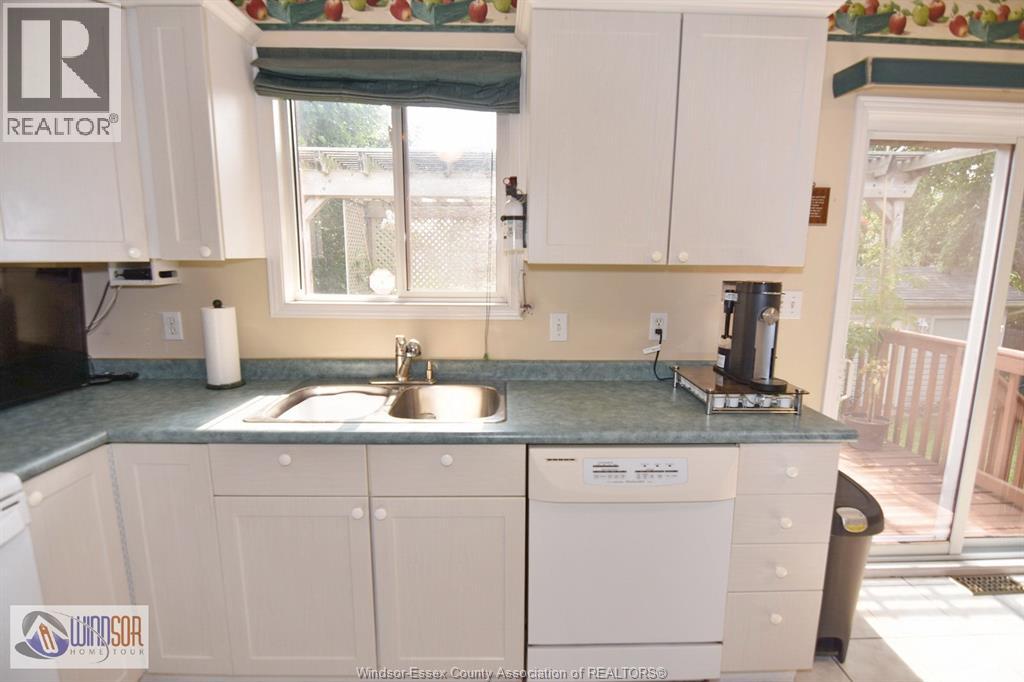 Photo 17 of 2251 California, Windsor ON