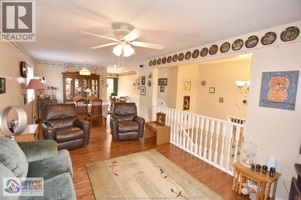 Photo 10 of 2251 California, Windsor ON