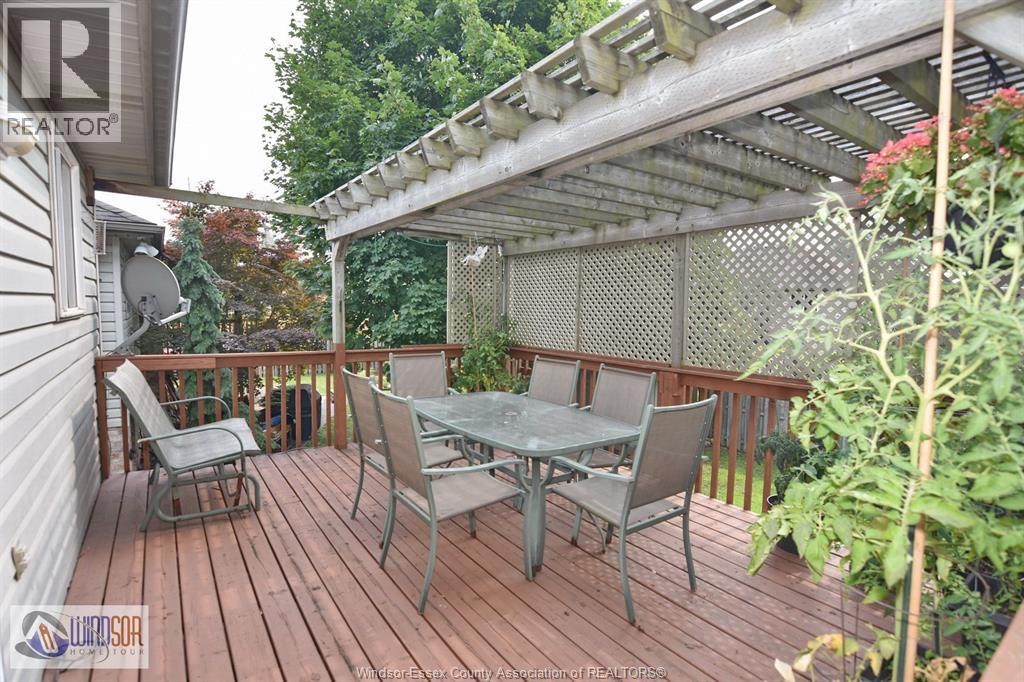 Photo 44 of 2251 California, Windsor ON