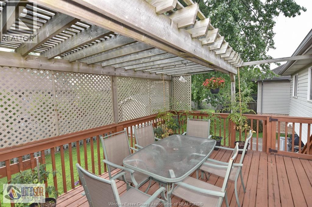Photo 45 of 2251 California, Windsor ON
