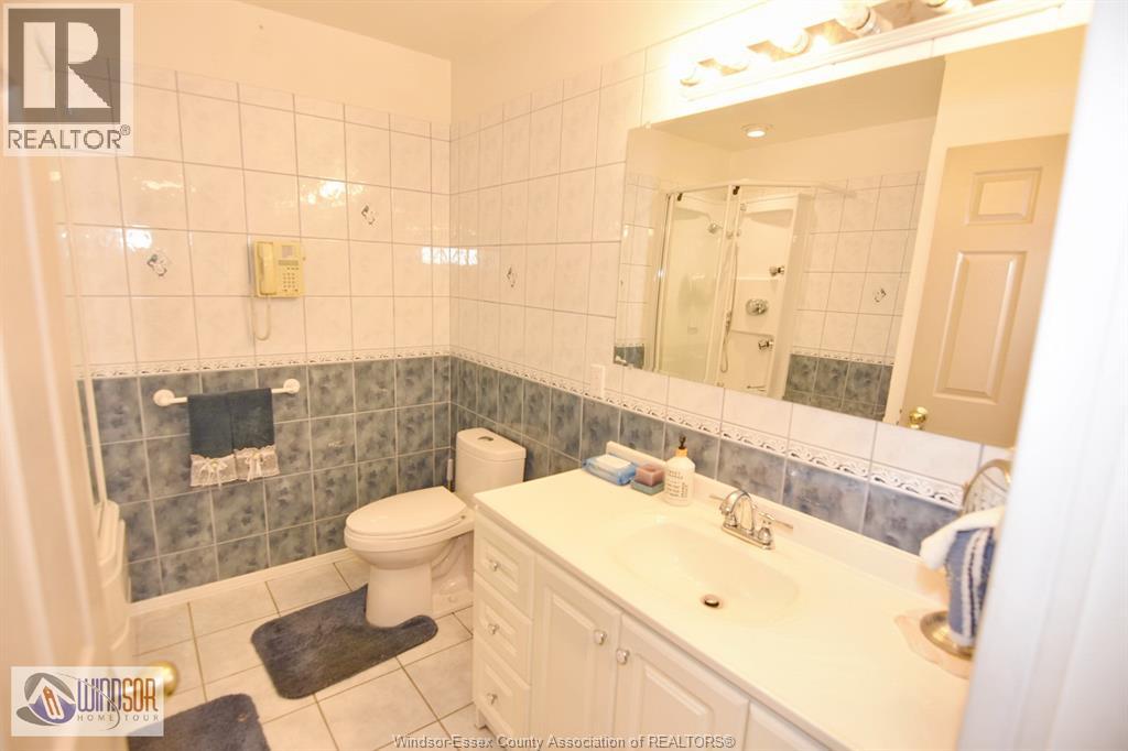 Photo 30 of 2251 California, Windsor ON