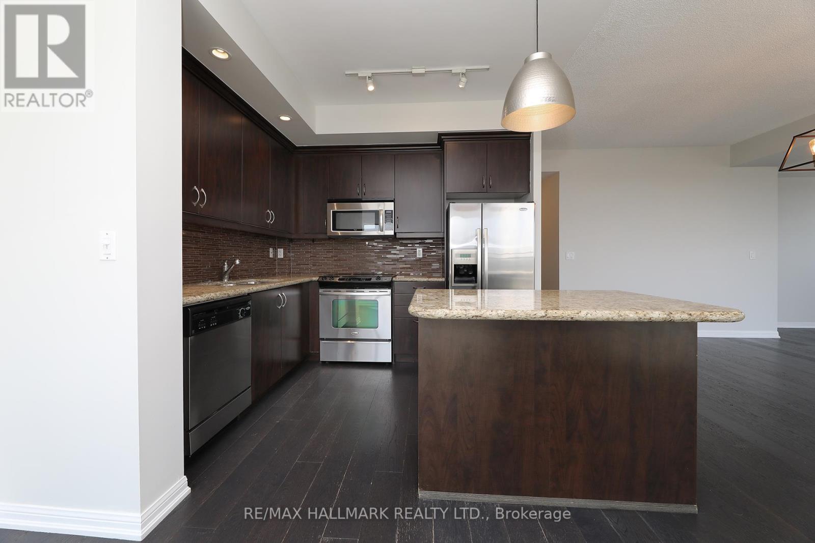 Photo 10 of 1014 21 Grand Magazine Street, Toronto ON