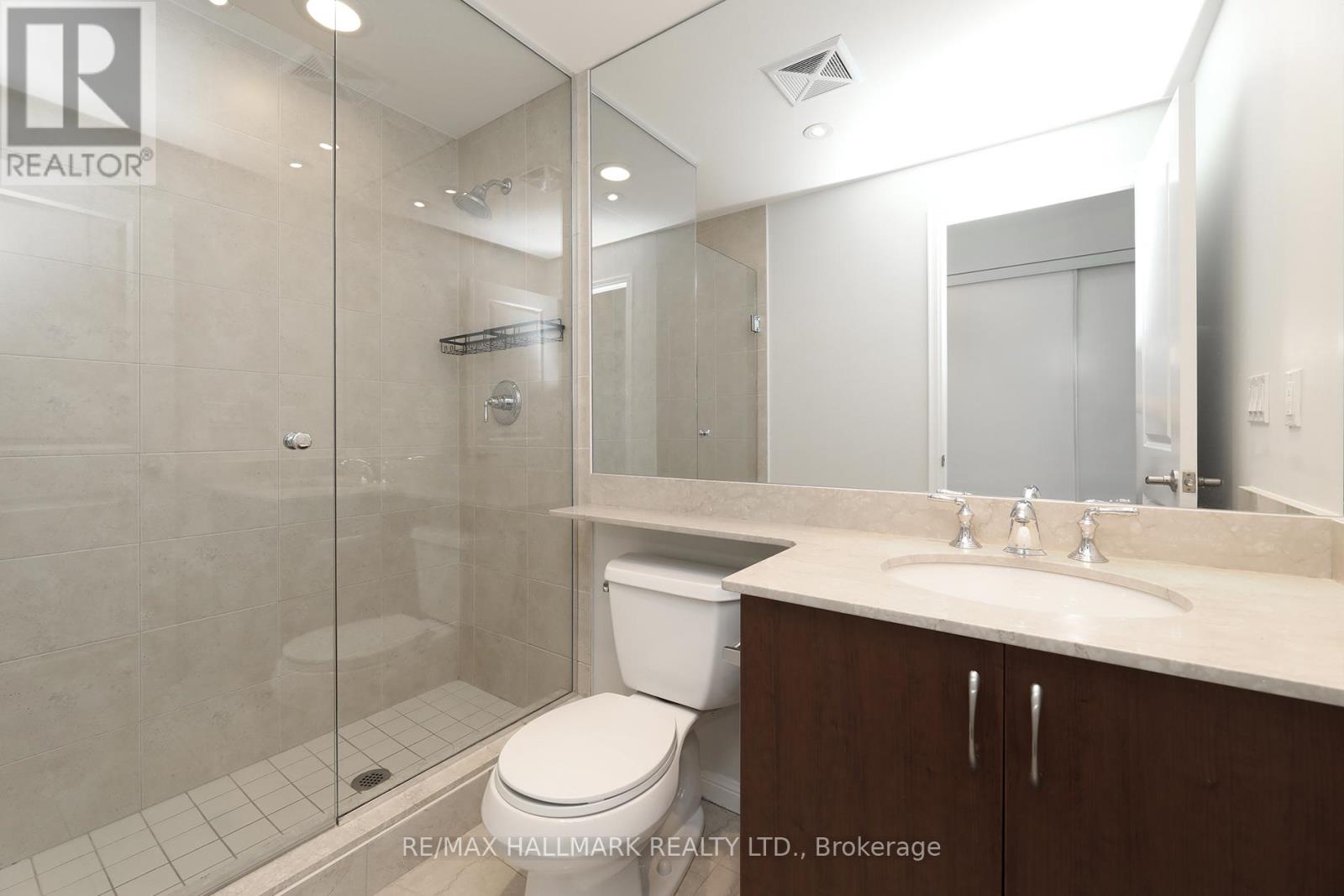 Photo 7 of 1014 21 Grand Magazine Street, Toronto ON